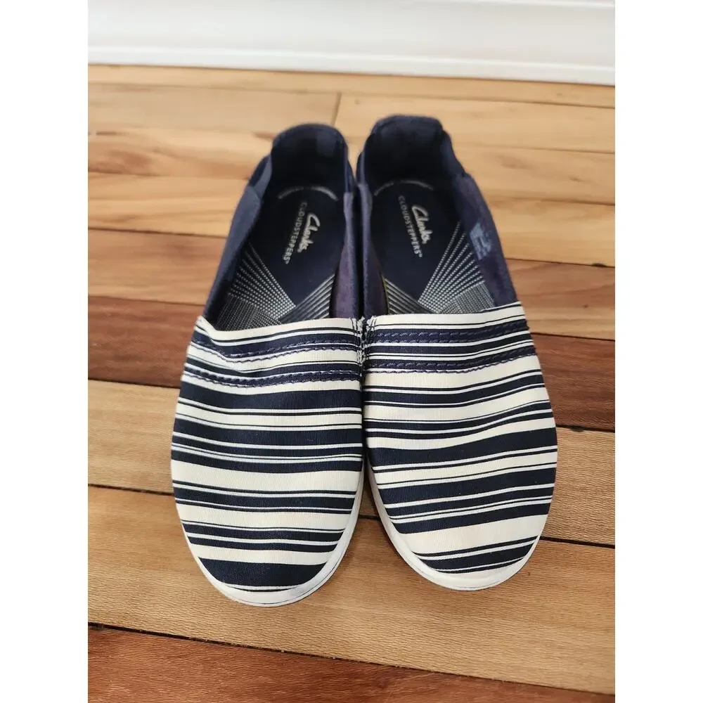 Clarks cloudsteppers sneakers
